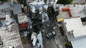 El dramático relato de la dueña de casa donde se estrelló un avión de Argentina: "Corrí a buscar a mi bebé que estaba durmiendo"