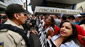 Protestan en Ecuador por desaparición de cuatro adolescentes tras operativo militar