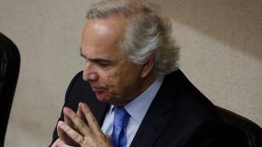 Chadwick admitió reunión con Ward y revela saldos impagos a Hermosilla por defensa en acusación constitucional Chadwick admitió reunión con Ward y revela saldos impagos a Hermosilla por defensa en acusación constitucional