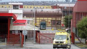 Fiscalía investiga asesinato de reo en cárcel de Puerto Montt: recibió 200 puñaladas Fiscalía investiga asesinato de reo en cárcel de Puerto Montt: recibió 200 puñaladas