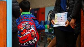 Apoderados denuncian maltrato contra niños con necesidades educativas especiales en Colina 