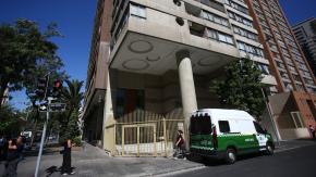 Encargada del aseo lo encontró: Qué se sabe del hallazgo de cuerpo al interior de departamento en Santiago Encargada del aseo lo encontró: Qué se sabe del hallazgo de cuerpo al interior de departamento en Santiago