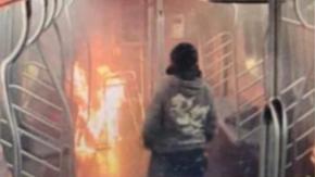 Mujer es quemada viva dentro del Metro de Nueva York: Sujeto le habría tirado un fósforo Mujer es quemada viva dentro del Metro de Nueva York: Sujeto le habría tirado un fósforo
