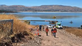 Muere piloto de avioneta que capotó en embalse Huechún de Tiltil