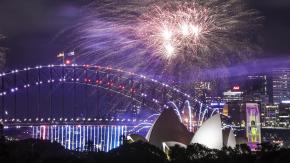 EN VIVO: Australia recibe el Año Nuevo con increíbles fuegos artificiales