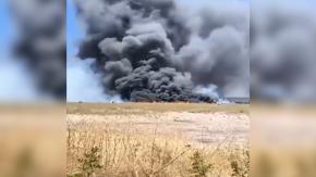 Bomberos trabaja en incendio de basura y escombros en Maipú: emergencia se encuentra cercana a ENAP Bomberos trabaja en incendio de basura y escombros en Maipú: emergencia se encuentra cercana a ENAP