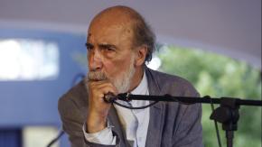 El mensaje con que Raúl Zurita desmintió falsa información sobre su supuesto fallecimiento El mensaje con que Raúl Zurita desmintió falsa información sobre su supuesto fallecimiento