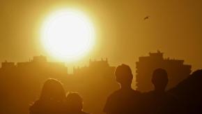 Meteorología emite alerta por temperaturas extremas en la región Metropolitana Meteorología emite alerta por temperaturas extremas en la región Metropolitana