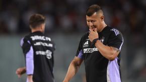 Jorge Almirón repasa a Brayan Cortés tras la igualdad de Colo Colo por Copa Chile Jorge Almirón repasa a Brayan Cortés tras la igualdad de Colo Colo por Copa Chile