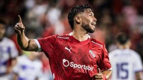 Otra vez figura: Felipe Loyola se luce con asistencia en triunfo de Independiente ante Sarmiento Otra vez figura: Felipe Loyola se luce con asistencia en triunfo de Independiente ante Sarmiento