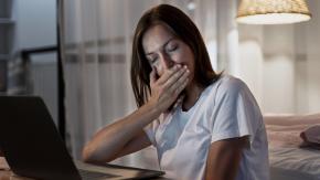 Estudio indica una sencilla actividad para antes de dormir y que puede reducir un 68% el estrés