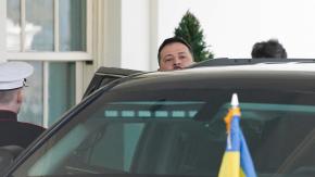 Suspenso tras tensa reunión: Trump y Zelensky aún no han firmado el acuerdo de minerales