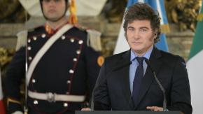 Argentina prohíbe cirugías de cambio de género y tratamiento hormonal a menores de 18 años Argentina prohíbe cirugías de cambio de género y tratamiento hormonal a menores de 18 años