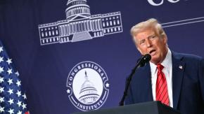 Trump firma decreto que impide a atletas transgénero participar en deportes femeninos Trump firma decreto que impide a atletas transgénero participar en deportes femeninos