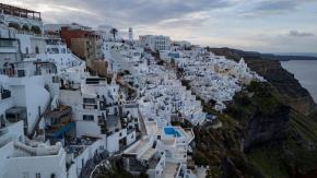 “Fenómeno sin precedentes”: Expertos explican qué está pasando en Santorini tras seguidilla de sismos “Fenómeno sin precedentes”: Expertos explican qué está pasando en Santorini tras seguidilla de sismos