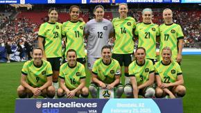 "Prefiero clavarme un clavo en el...": Australia condena comentarios sexistas hacia selección femenina