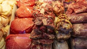 No cometas estos errores: Carnicero explica cómo guardar la carne para que no pierda su calidad