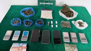 Detienen a funcionaria municipal y otras tres personas por tráfico de drogas en Caldera Detienen a funcionaria municipal y otras tres personas por tráfico de drogas en Caldera