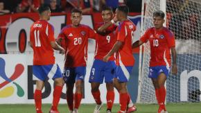 La Roja goleó a una débil Panamá y suma confianza de cara a las Eliminatorias La Roja goleó a una débil Panamá y suma confianza de cara a las Eliminatorias