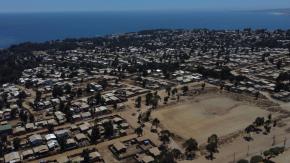 Gobierno y dueños de terreno logran acuerdo para evitar desalojo de la toma de San Antonio esta semana Gobierno y dueños de terreno logran acuerdo para evitar desalojo de la toma de San Antonio esta semana