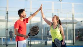 Verano en pareja: Los beneficios de realizar deporte acompañado en esta época