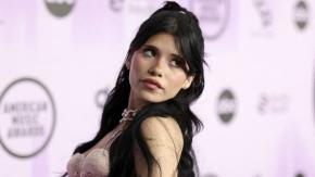 Cantante Nessa Barrett cancela su show en Lollapalooza Chile 2025 por problema de salud: "Lo siento muchísimo"
