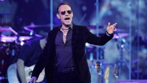 Marc Anthony protagonizó tenso momento en Colombia luego de que le lanzaran una botella