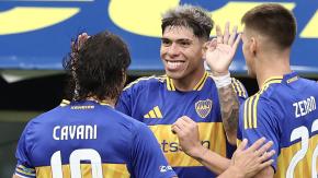 VIDEO | Carlos Palacios mete dos asistencias en el triunfo de Boca Juniors ante Defensa y Justicia VIDEO | Carlos Palacios mete dos asistencias en el triunfo de Boca Juniors ante Defensa y Justicia
