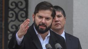 “Las cosas se pudieron haber hecho mejor. Pude exigirle la renuncia el miércoles”: El mea culpa de Boric a la comisión investigadora del caso Monsalve “Las cosas se pudieron haber hecho mejor. Pude exigirle la renuncia el miércoles”: El mea culpa de Boric a la comisión investigadora del caso Monsalve