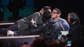 "Beso de a tres": Pedro Ruminot protagonizó cómico momento con Pancho Saavedra y Zabaleta en su rutina en Viña "Beso de a tres": Pedro Ruminot protagonizó cómico momento con Pancho Saavedra y Zabaleta en su rutina en Viña