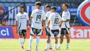"Menos remate que George Harris": hinchas de Colo Colo quedaron furiosos con Javier Correa "Menos remate que George Harris": hinchas de Colo Colo quedaron furiosos con Javier Correa