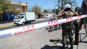 Carabineros de civil logran frustrar asalto a camión en Maipú: usaron arma de servicio Carabineros de civil logran frustrar asalto a camión en Maipú: usaron arma de servicio