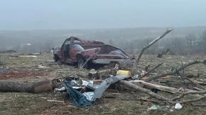 Al menos 33 muertos en violentas tormentas y tornados en EEUU