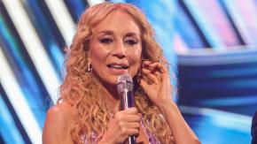 De color lila y harto brillo: Karen Doggenweiler deslumbra con vestido inspirado en Beyoncé en noche final de Viña 2025