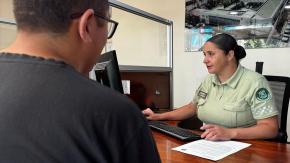 Carabineros abre convocatoria con 31 vacantes para civiles en distintas regiones: Revisa aquí los cargos y sueldos