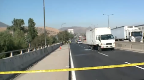 Robo de camión terminó en balacera en Quilicura: asaltante tendría 13 años