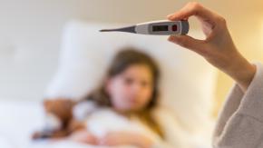Motivó alerta sanitaria del Minsal: ¿Cuáles son los síntomas y cómo se contagia el rinovirus?