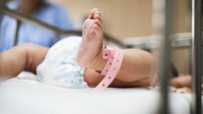 Bebé de un año con riesgo vital por múltiples lesiones: qué se sabe acerca de su estado actual