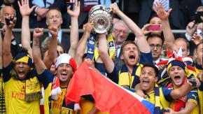 Fue compañero de Alexis Sánchez y ahora dirigirá a dos chilenos en Inglaterra