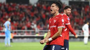 VIDEO | La figura de la noche: Pablo Galdames brilló con un doblete en la Copa Sudamericana