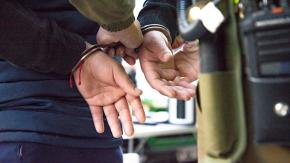 Hombre intentó quemar a su familia con lanzallamas improvisado en La Reina Hombre intentó quemar a su familia con lanzallamas improvisado en La Reina