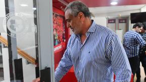 Anuncian a Pablo Milad como exponente en charla de liderazgo y así reaccionan las redes: "¿Hay buses de alejamiento?"