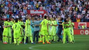 Fue compañero de Claudio Bravo, ganó la Champions League y ahora trabaja en una tienda de ropa Fue compañero de Claudio Bravo, ganó la Champions League y ahora trabaja en una tienda de ropa