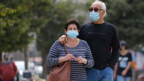 Mascarillas serán obligatorias desde este 15 abril en urgencias: ¿Cuáles son los únicos tipos que se pueden usar en Chile? Mascarillas serán obligatorias desde este 15 abril en urgencias: ¿Cuáles son los únicos tipos que se pueden usar en Chile?
