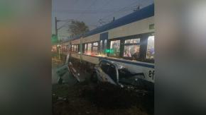 Impactante choque en San Pedro de la Paz: Biotrén impacta con auto en cruce Boca Sur Impactante choque en San Pedro de la Paz: Biotrén impacta con auto en cruce Boca Sur