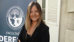 Casa de Allende complica más a Boric: Jefa jurídica de Bienes Nacionales declaró que advirtió a Presidencia por conflicto de interés Casa de Allende complica más a Boric: Jefa jurídica de Bienes Nacionales declaró que advirtió a Presidencia por conflicto de interés