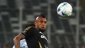 Arturo Vidal reacciona a decisión de las autoridades por el partido de Colo Colo ante Coquimbo: "No nos suspendan más"