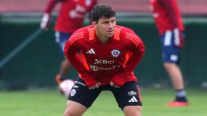 Jugador chileno cambiaría de club en Argentina: se reencontraría con un querido viejo conocido Jugador chileno cambiaría de club en Argentina: se reencontraría con un querido viejo conocido