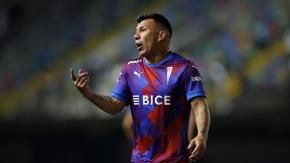 “Es impresentable”: La imagen de Gary Medel que se hizo viral tras nuevo fracaso de la UC “Es impresentable”: La imagen de Gary Medel que se hizo viral tras nuevo fracaso de la UC