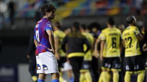 Otro fracaso de los Cruzados: La UC cae ante San Luis y se despide de la Copa Chile Otro fracaso de los Cruzados: La UC cae ante San Luis y se despide de la Copa Chile